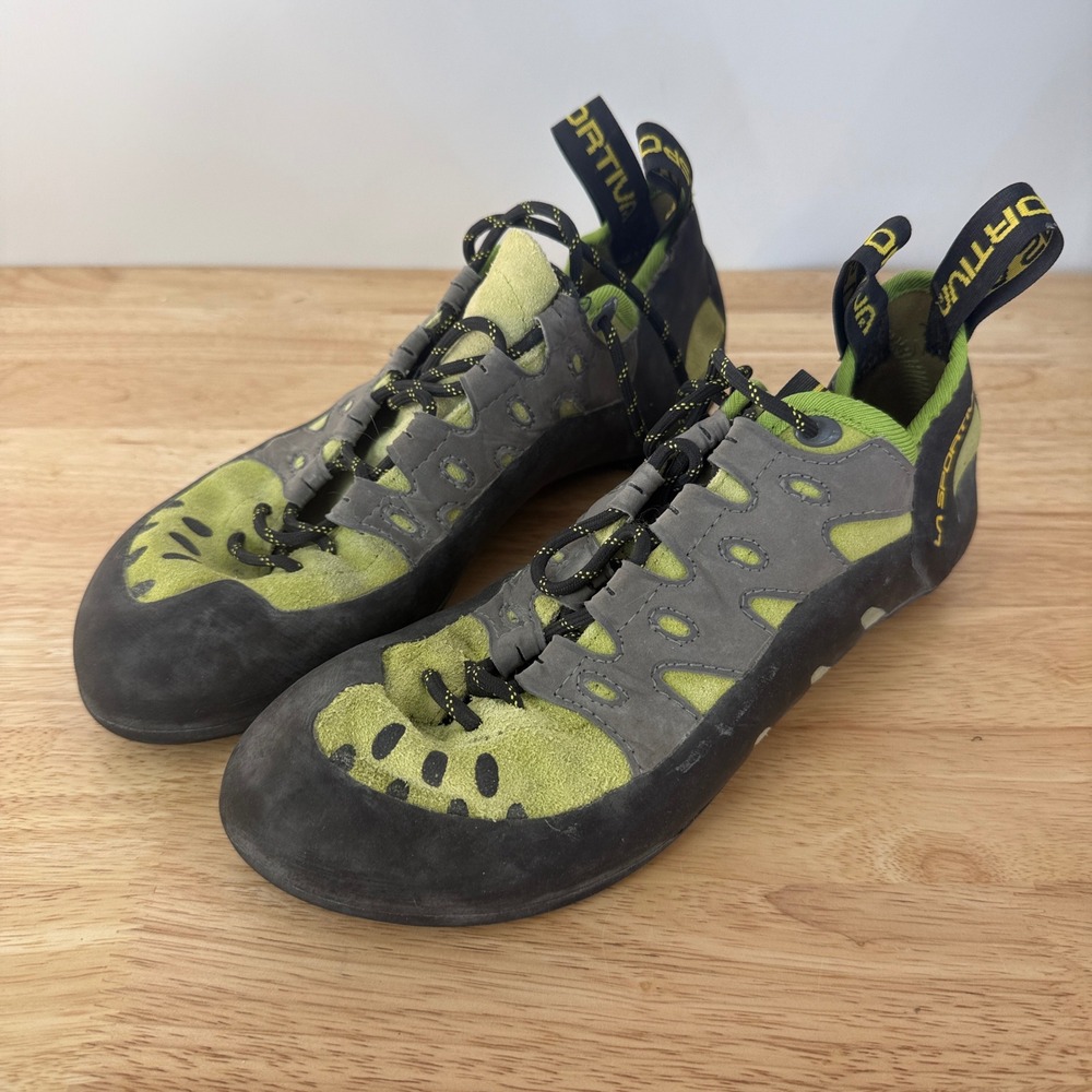 La Sportiva Tarantulace Climbing Shoes Mens 9 Kiwi Grey Leather Lace Up 13009